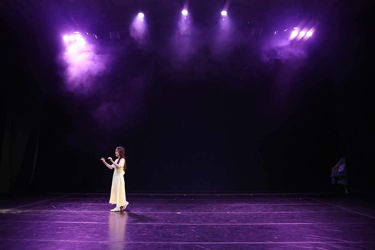 1200px_246A1180_crop.jpg