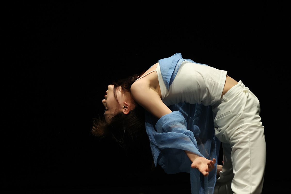 1200px_246A3149_crop.jpg