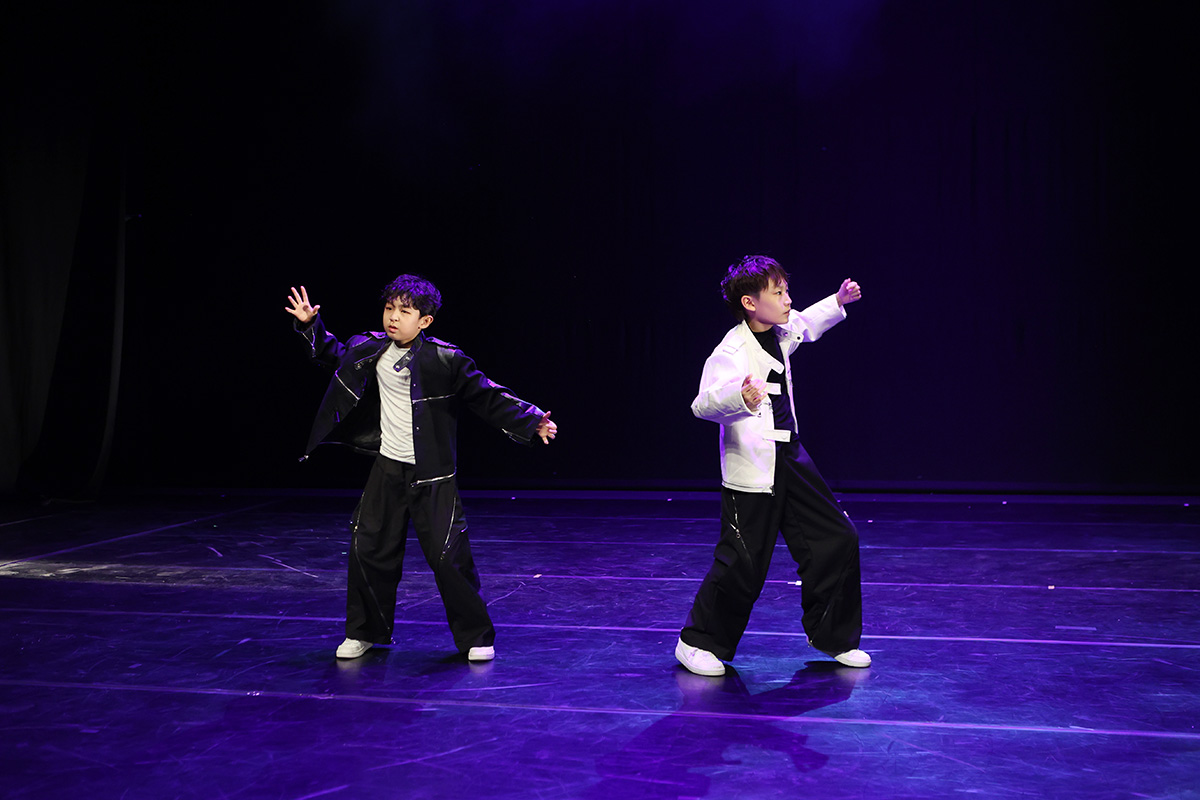 1200px_246A1047_crop.jpg