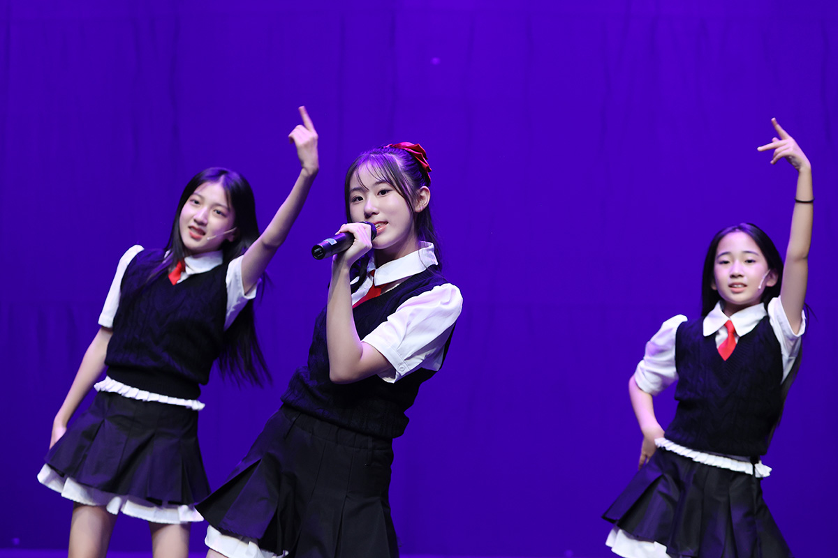 1200px_246A0581_crop.jpg