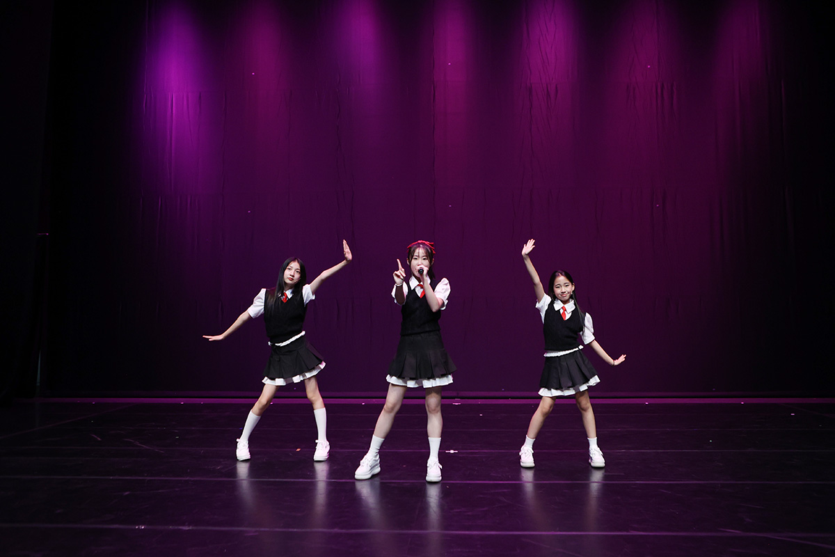 1200px_246A0382_crop.jpg