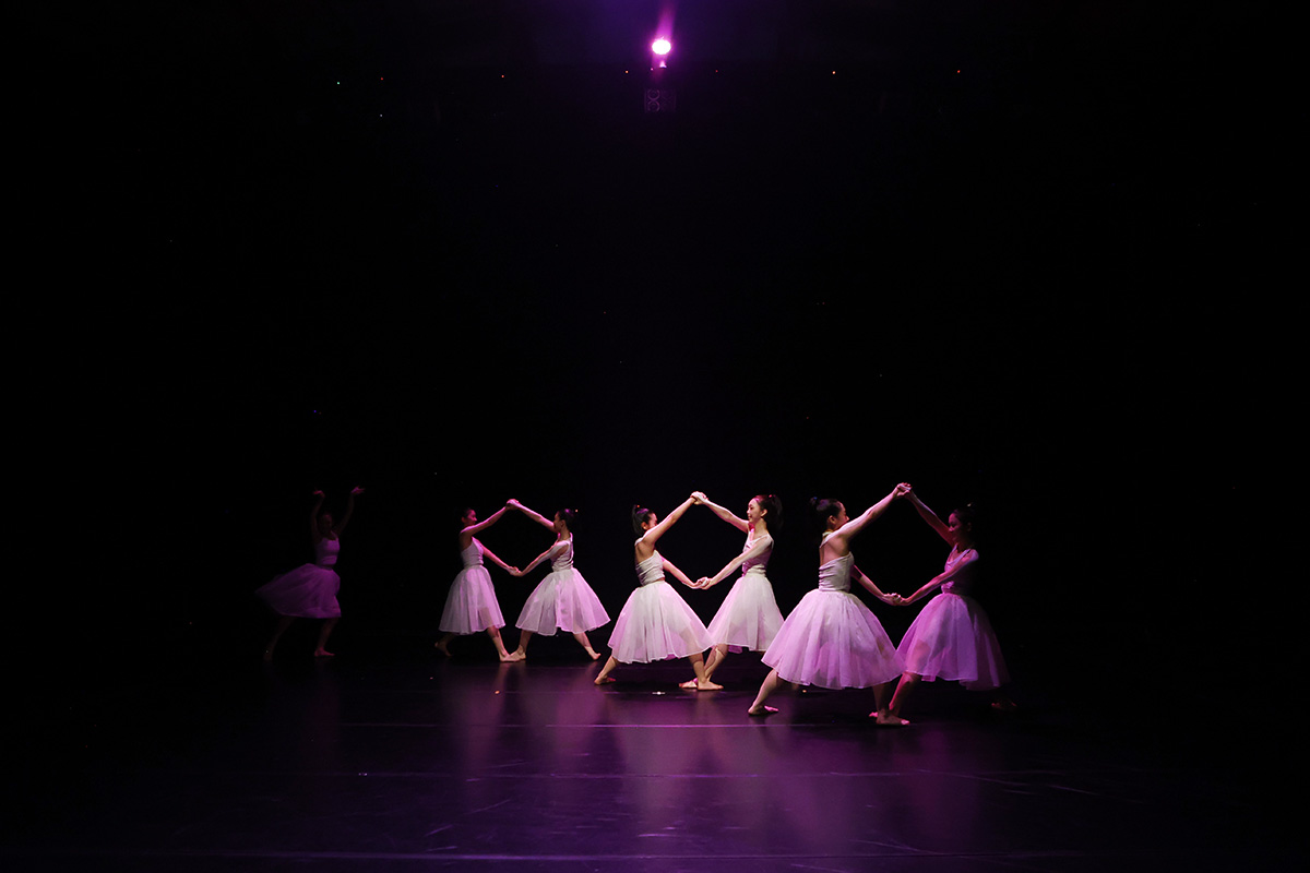 1200px_246A6264_crop.jpg