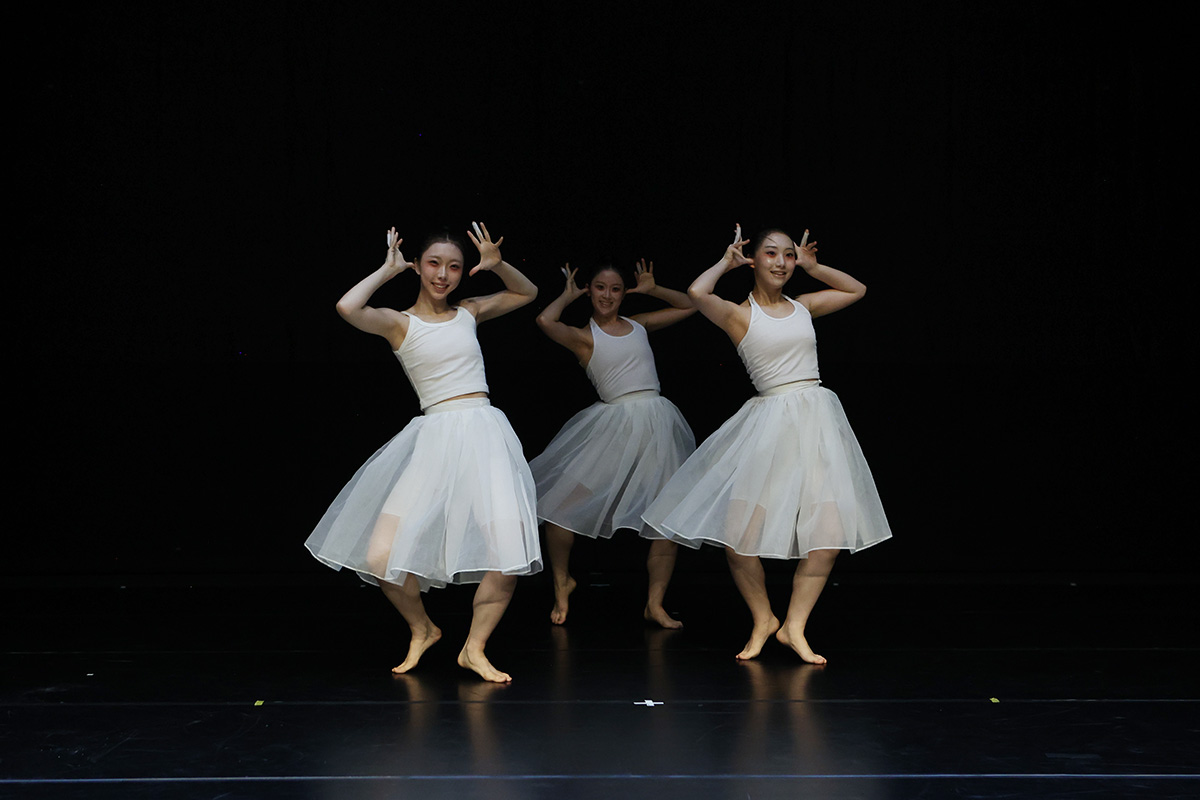 1200px_246A5681_crop.jpg